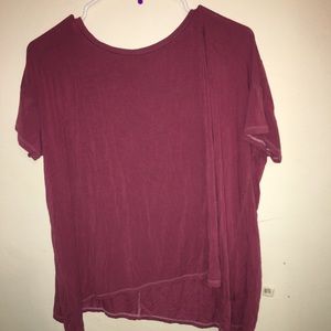 American Eagle hi-low t shirt